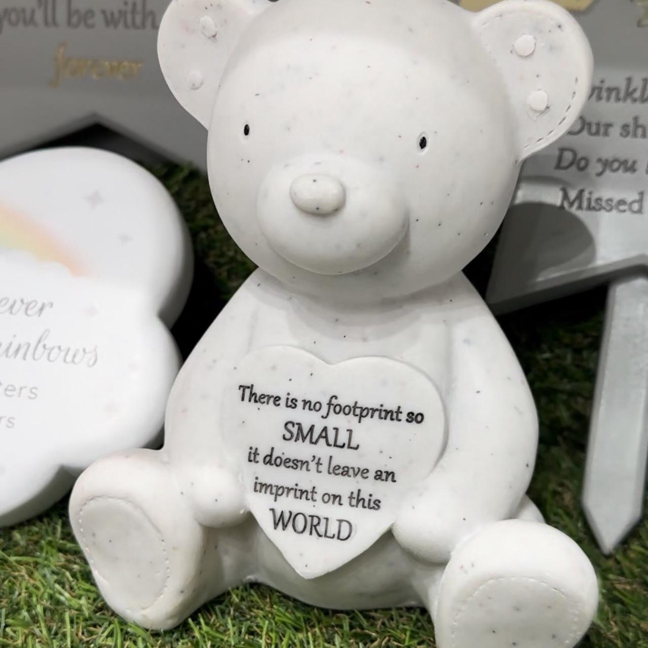 MEMORIAL GRAVESIDE GARDEN TEDDY & HEART